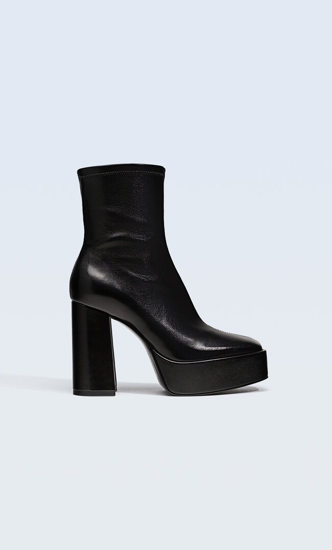 Stradivarius Botki Na Obcasie I Platformie Xl Czarny 40