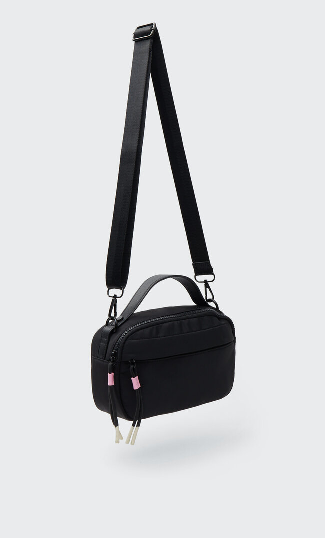 Stradivarius Sac Besace En Tissu Avec Tirants Noir M