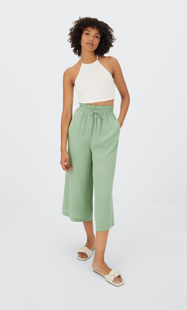Stradivarius Luźne Spodnie Culotte Zielony Pastelowy S