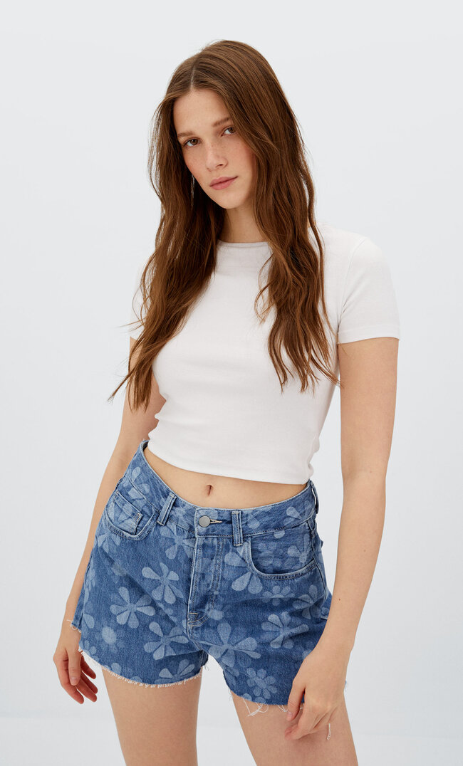 Stradivarius Laser Print Shorts Medium Light Blue Denim 16