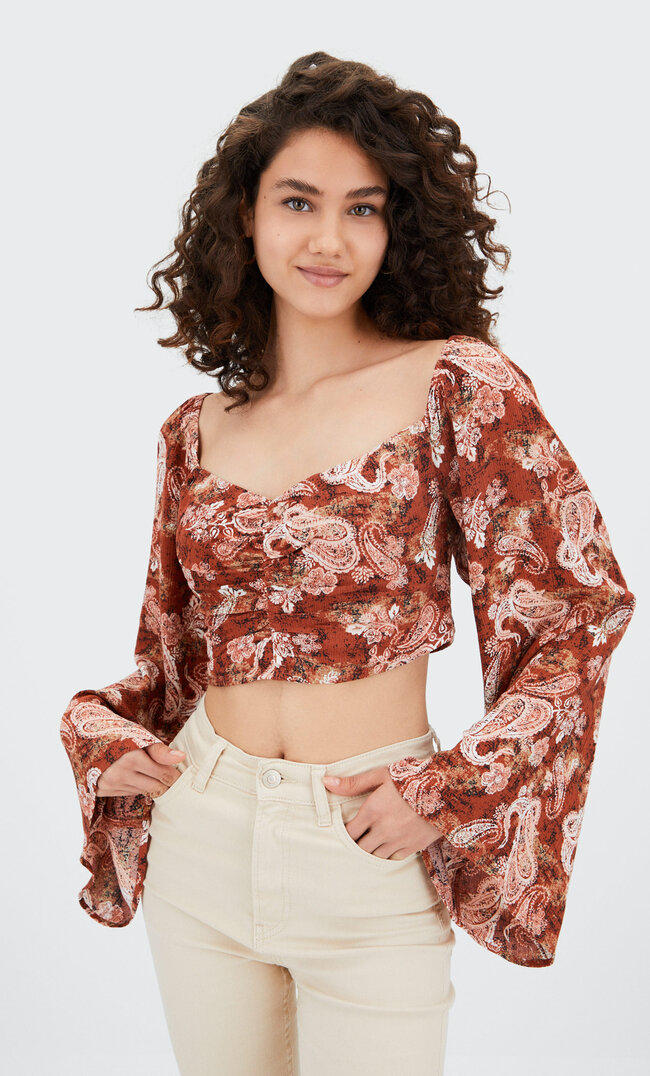 Stradivarius Bluse Mit Langen Glockenärmeln Helles Camel Xl