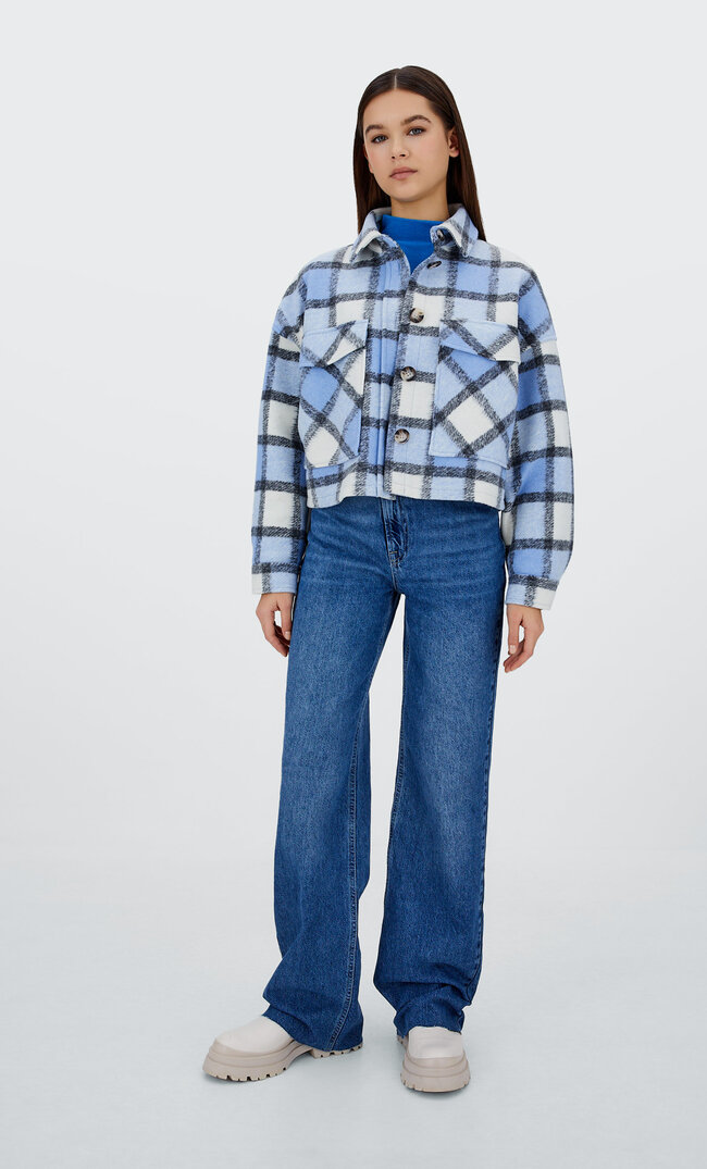 Stradivarius Cropped-Hemdjacke Gepunktet Himmelblau Xs