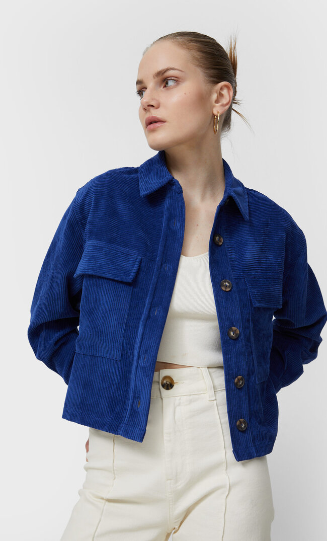 Stradivarius Kurze Hemdjacke Aus Cord Elektrisch Blau L