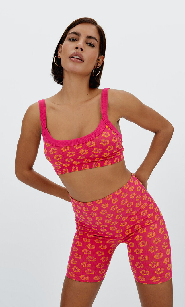 Stradivarius Bezszwowy Top Bralette Z Żakardu Fuksja S