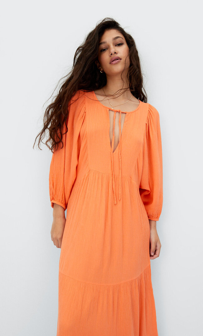 Stradivarius Langes Crêpe-Kleid Orange Xs