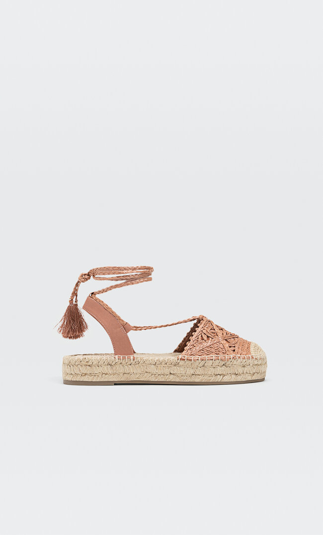 Stradivarius Różowe Wiązane Espadryle Różowy 41
