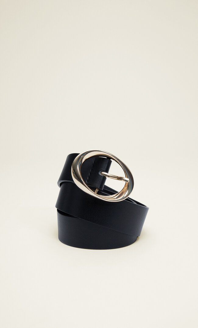 Stradivarius Curea Cu Cataramă Ovală Minimalistă Negru 80 Cataramă imagine reduceri