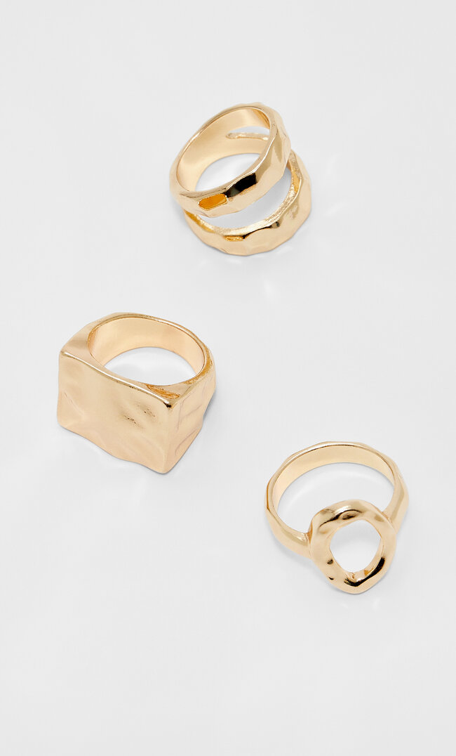 Stradivarius 3er-Set Ringe In Organischer Form Und Kastenförmig Gelb M