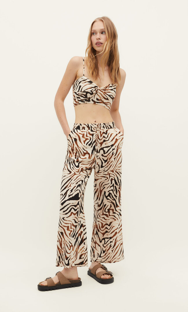 Stradivarius Wzorzyste spodnie culotte z mieszanki lnu Beżowy L