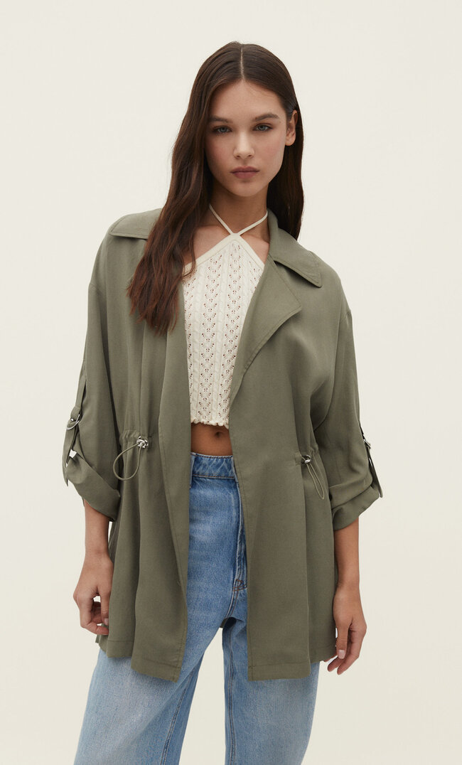 Stradivarius Krótki trencz o luźnym kroju Khaki L