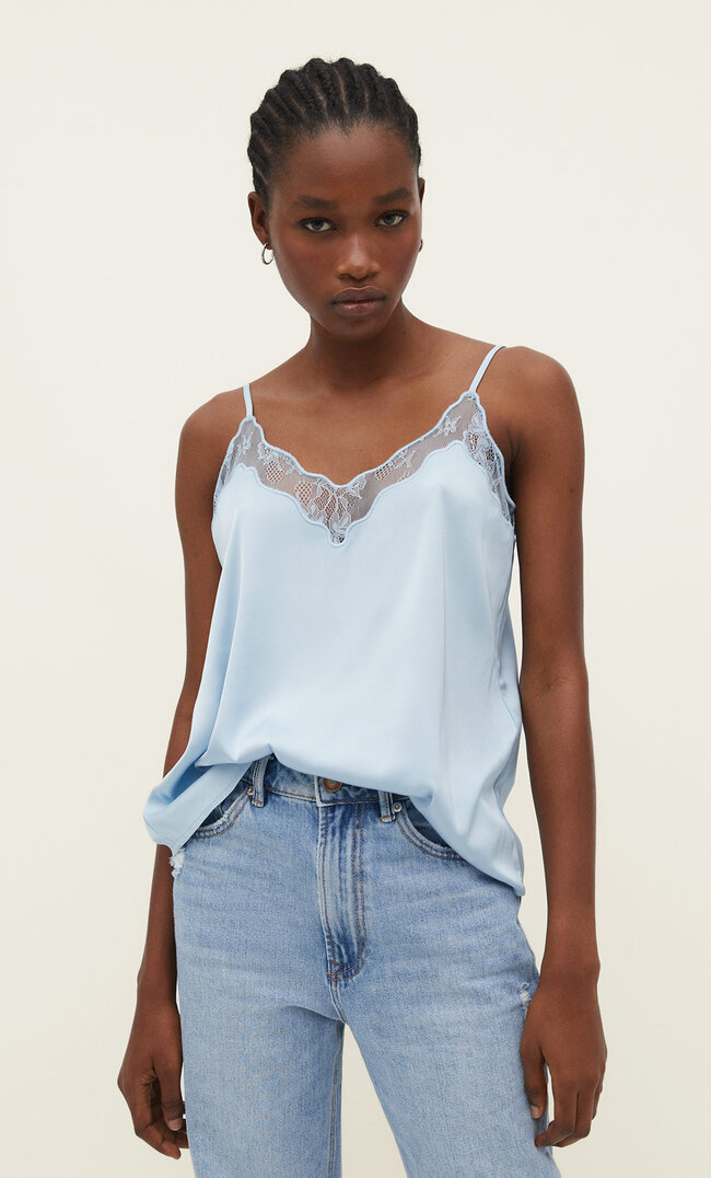 Stradivarius Satynowy top z koronką Błękitny S