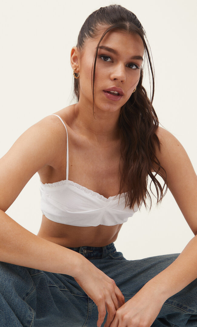 Stradivarius Top bralette Biały S