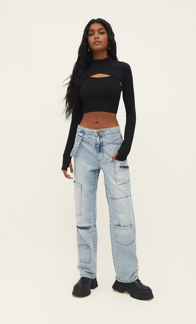 Stradivarius Jeansy z wieloma kieszeniami i suwakami CZARNY CIEMNY DENIMOWY 40
Stradivarius Jeansy z wieloma kieszeniami i suwakami CZARNY CIEMNY DENIMOWY 40