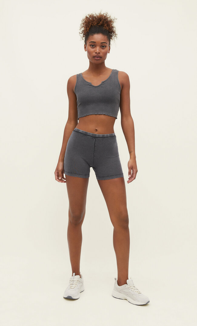 Stradivarius Hot Pants aus Baumwolle im Washed-Look Graumeliert XS