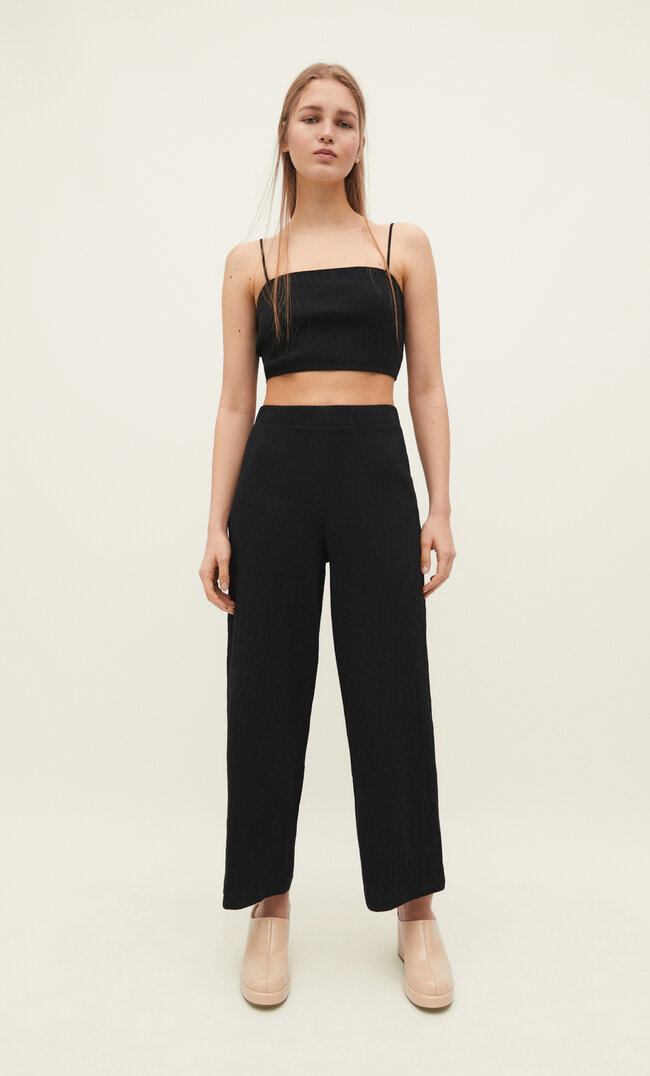 Stradivarius Culotte aus festem Stoff Schwarz L