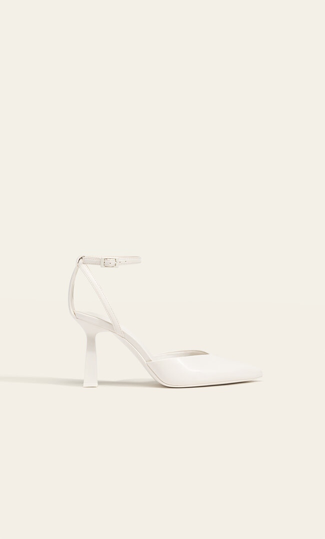 Stradivarius Pumps mit Knöchelriemchen NATUR 41