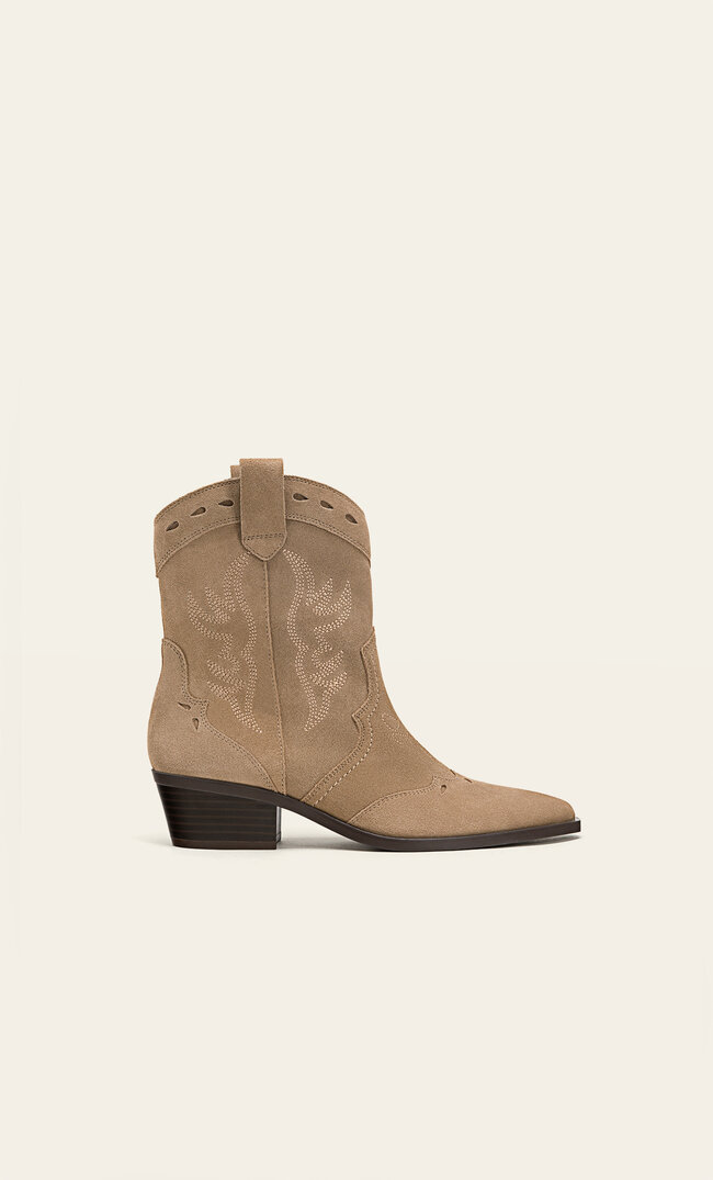 Stradivarius Leather Cowboy Ankle Boots Taupe 4