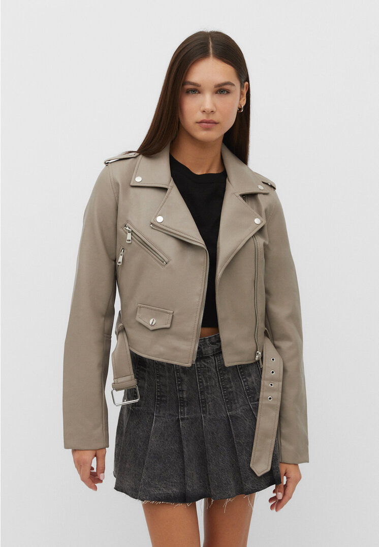 Stradivarius Bikerjacke mit Gürtel aus Kunstleder Braun M