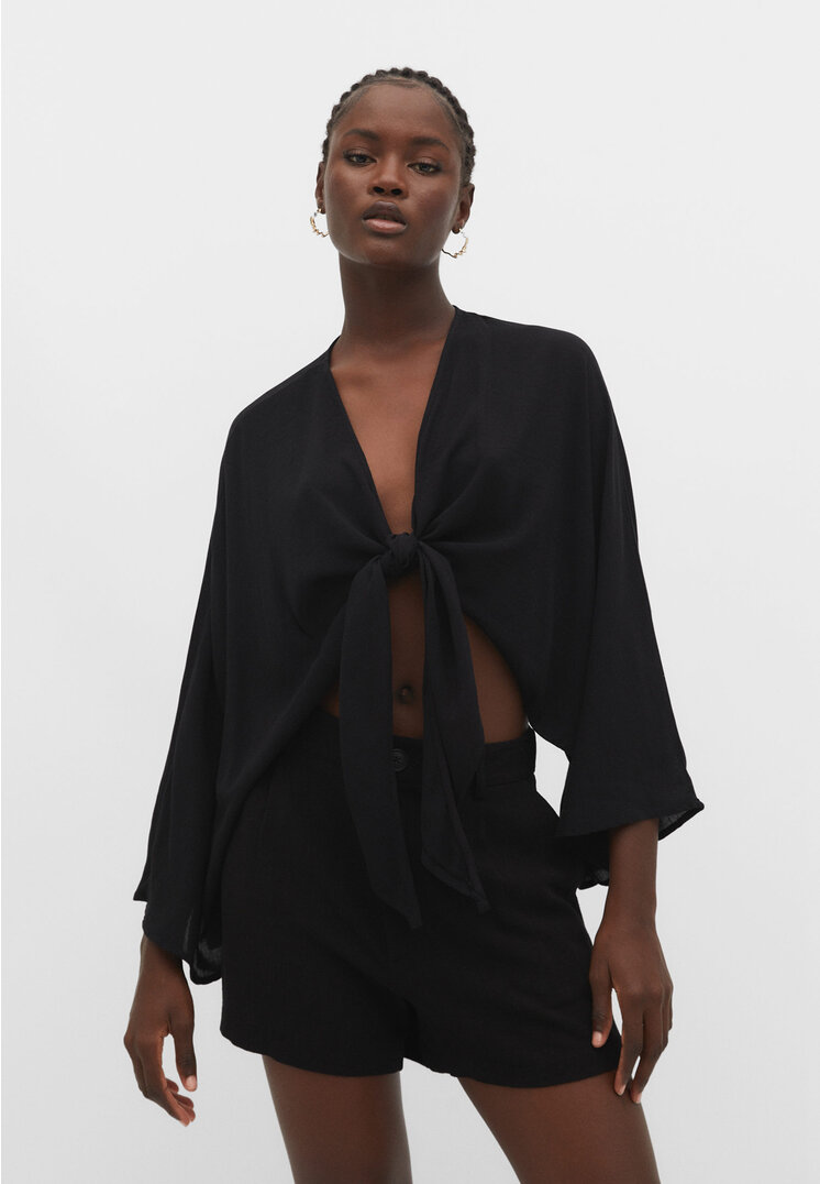 Stradivarius Offene, fließende Bluse Schwarz M