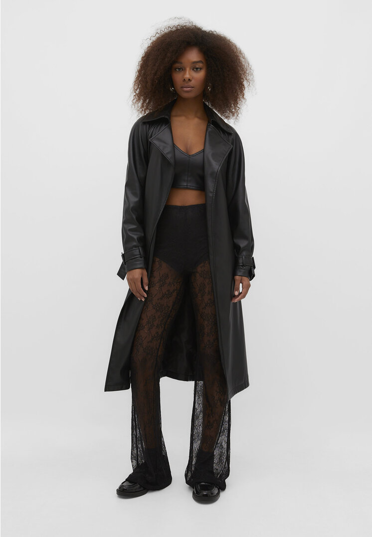 Stradivarius Schlaghose mit Spitze Schwarz XS