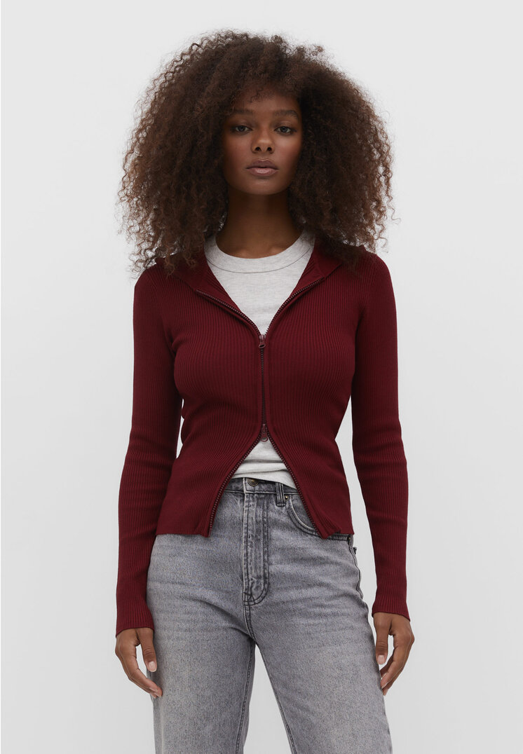 Stradivarius Strickcardigan mit Kapuze Granatrot XL