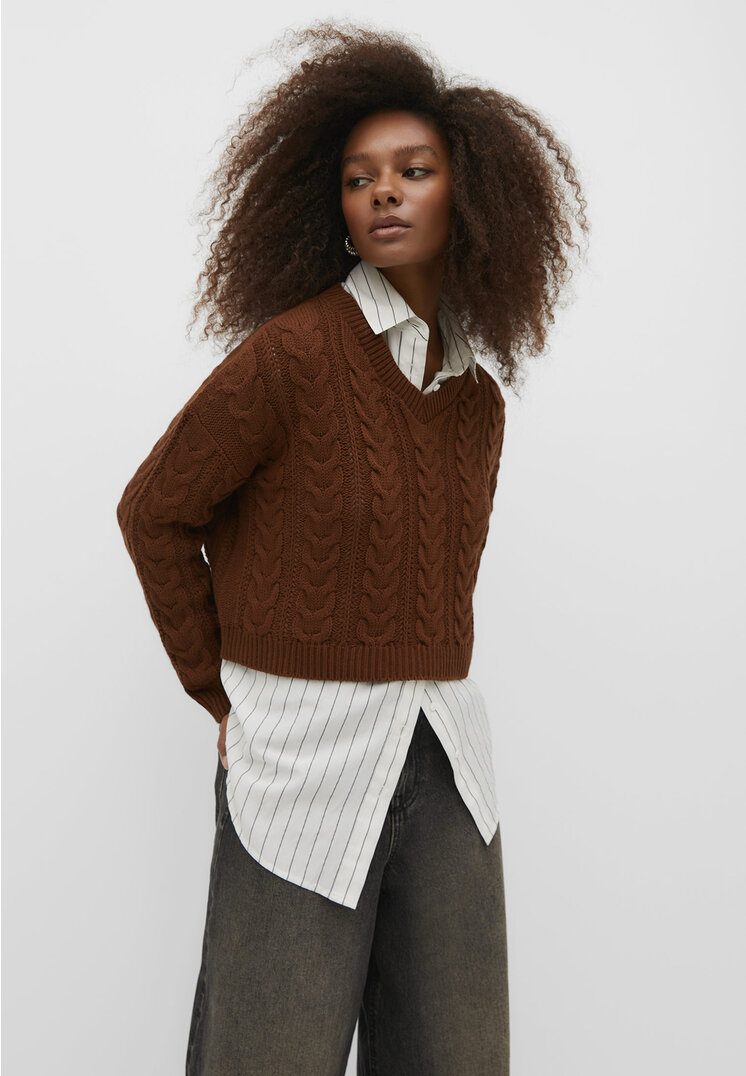 Stradivarius Sweter z warkoczami Brązowy S