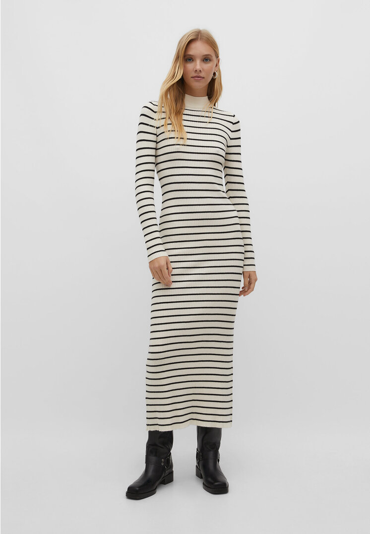 Stradivarius Langes Strickkleid mit Streifen Vanille L
