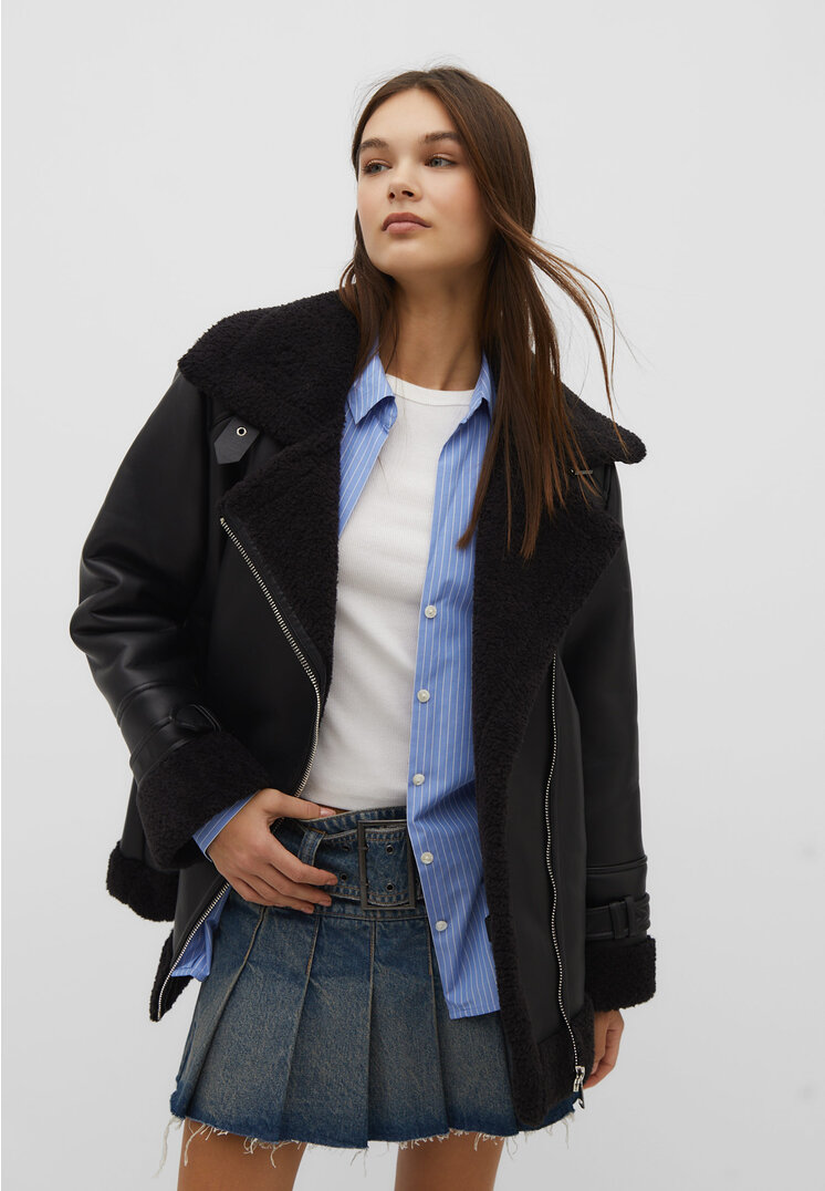 Stradivarius Kurtka biker z dwustronnym wykończeniem ze sztucznej skóry Czarny XL
Stradivarius Kurtka biker z dwustronnym wykończeniem ze sztucznej skóry Czarny XL