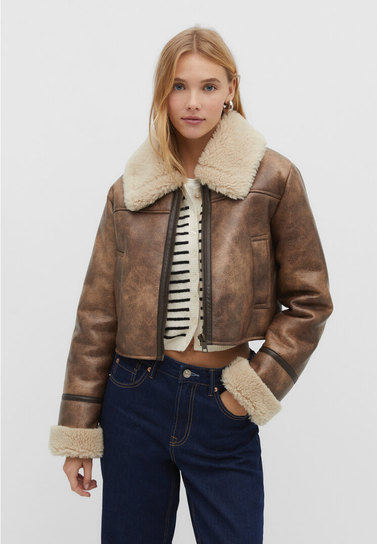 Stradivarius Wendejacke Pilotenstyle mit Kontrastfarbe Braun S