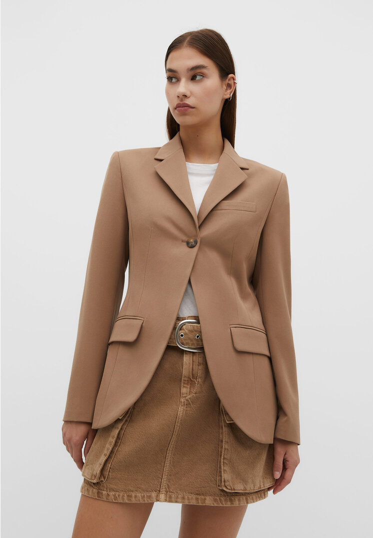 Stradivarius Blazer mit hohem Knopf Camel XL