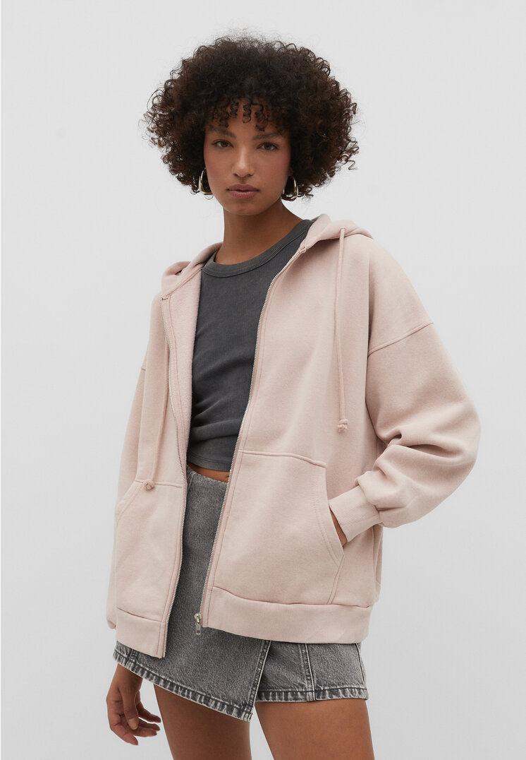 Stradivarius Oversize-Sweatshirt mit Reißverschluss im Washed-Look Rosa Nude L
Stradivarius Oversize-Sweatshirt mit Reißverschluss im Washed-Look Rosa Nude L