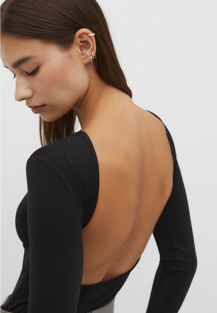 Stradivarius Langarmshirt mit Rückenausschnitt Schwarz XL