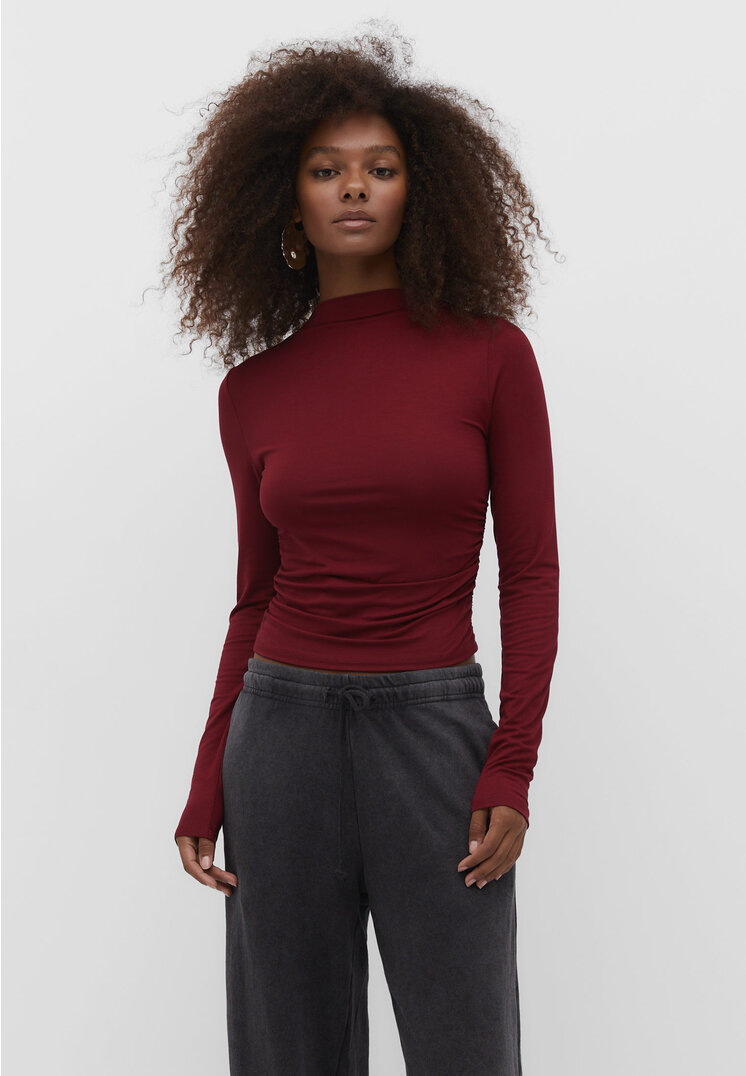Stradivarius Shirt aus Viskose Gathering Granatrot S