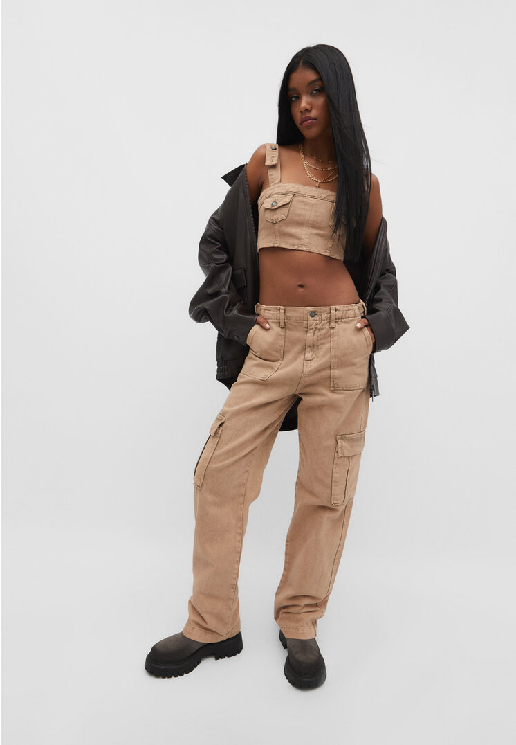 Stradivarius Cargohose im Washed-Look Camel 32