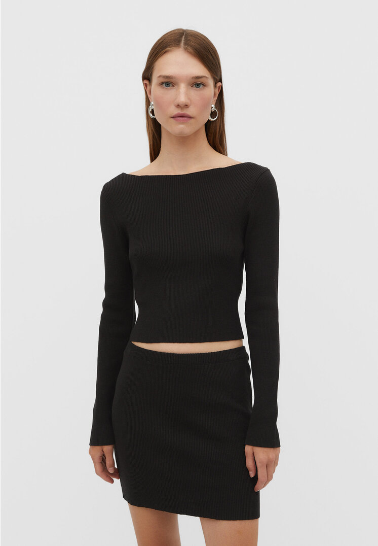 Stradivarius Krótki sweter Czarny S