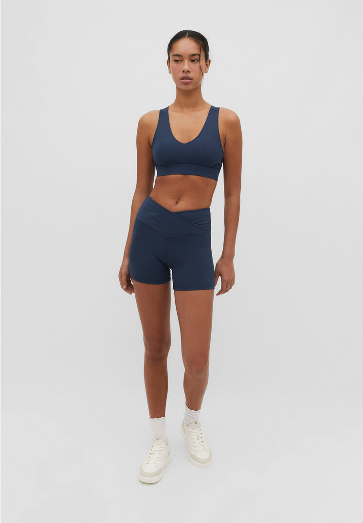 Stradivarius Hot Pants mit überkreuztem Bund Marineblau XL