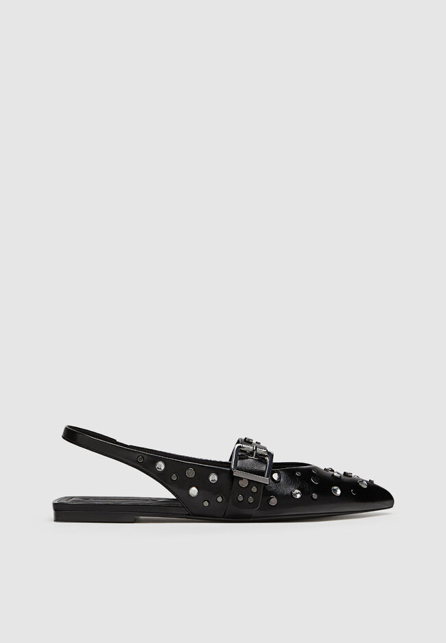 Stradivarius Flache Schuhe mit Schnallen SCHWARZ 39