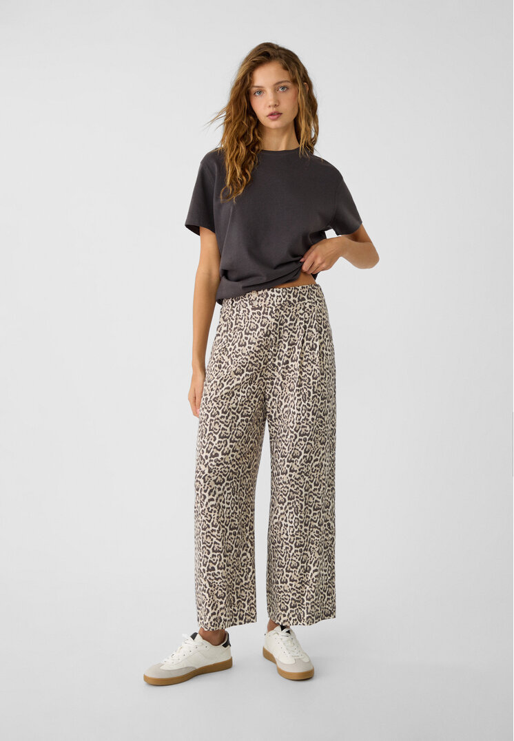 Stradivarius Spodnie culotte w panterkę z lnianej mieszanki Beżowy 38