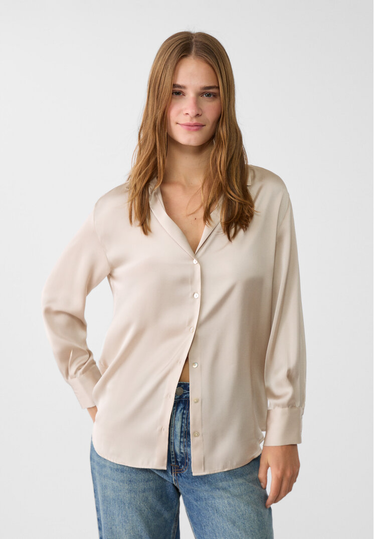 Stradivarius Satinbluse mit Reverskragen Steingrau S