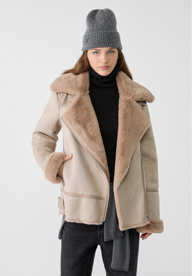 Stradivarius Kurtka biker z dwustronnym wykończeniem z miękkiego sztucznego futerka Brązowy XL
Stradivarius Kurtka biker z dwustronnym wykończeniem z miękkiego sztucznego futerka Brązowy XL