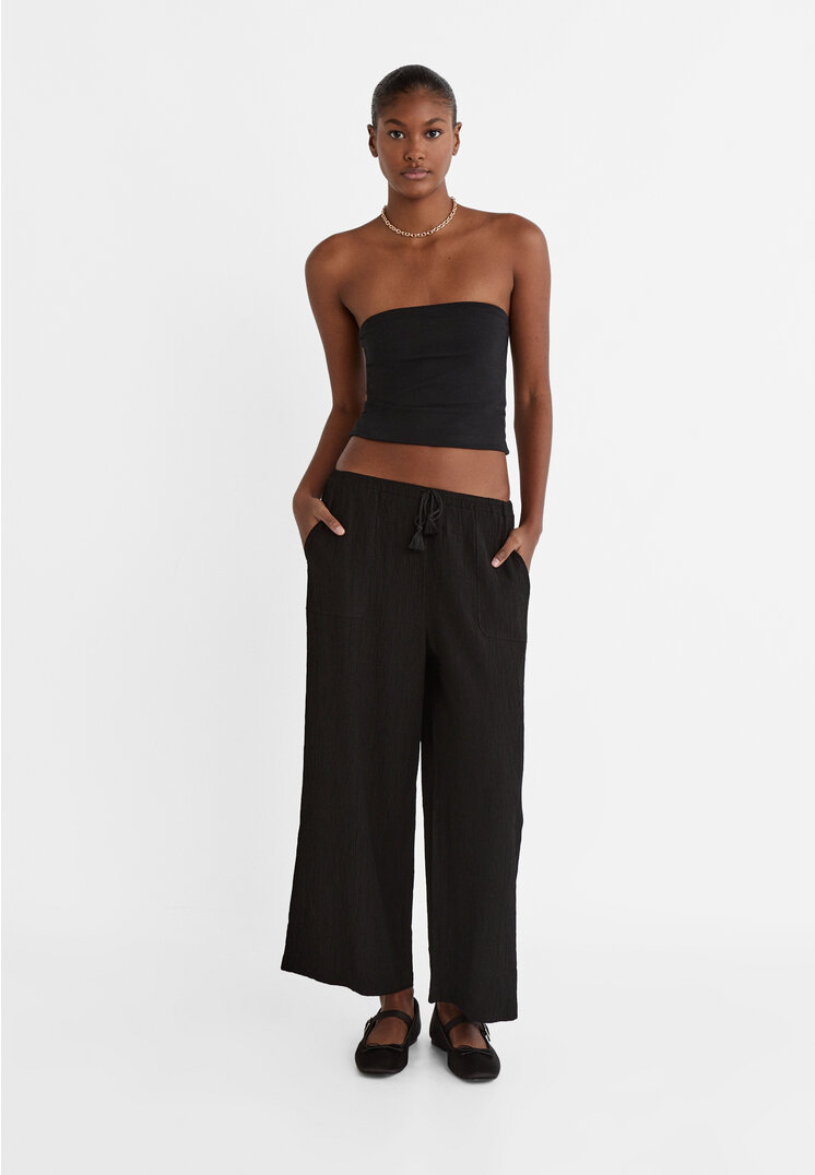 Stradivarius Fließende Culotte-Hose Schwarz M