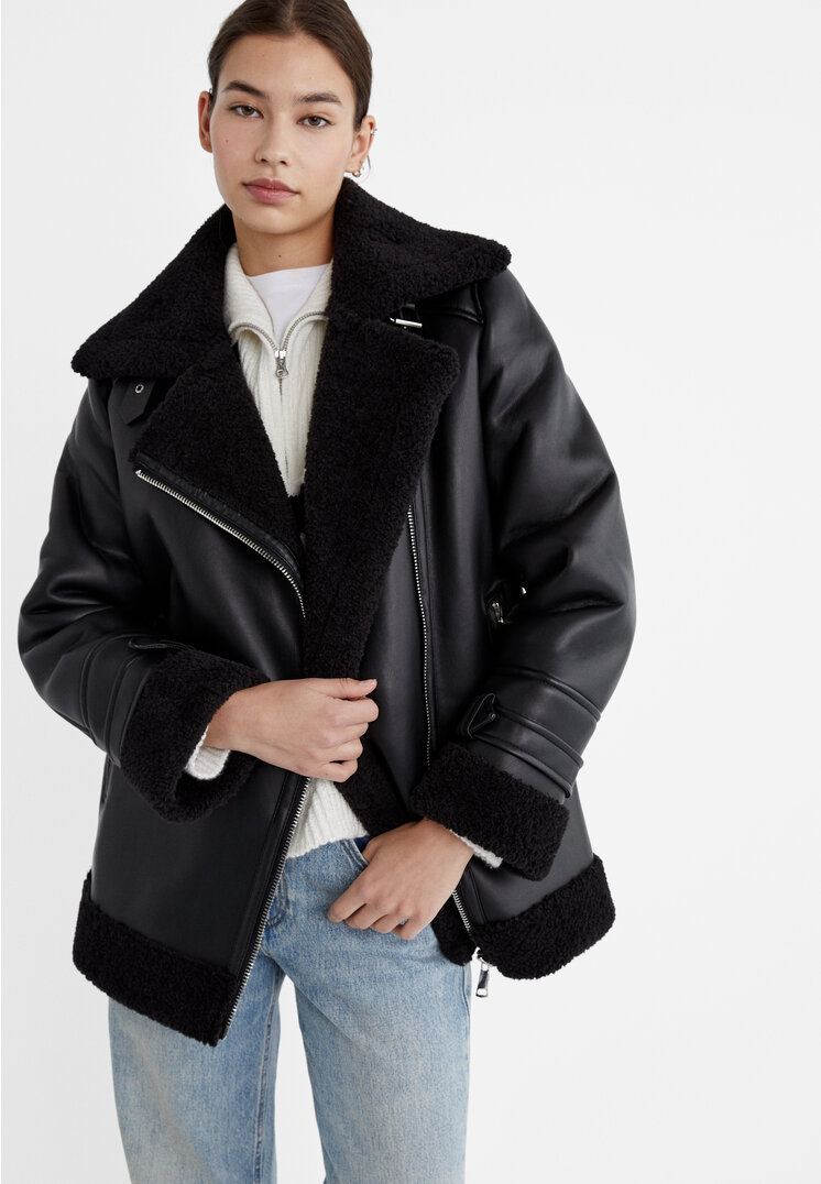 Stradivarius Kurtka biker z dwustronnym wykończeniem ze sztucznej skóry Czarny XS
Stradivarius Kurtka biker z dwustronnym wykończeniem ze sztucznej skóry Czarny XS