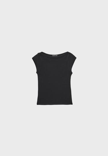 Basic geniş yaka tişört - Görsel 11