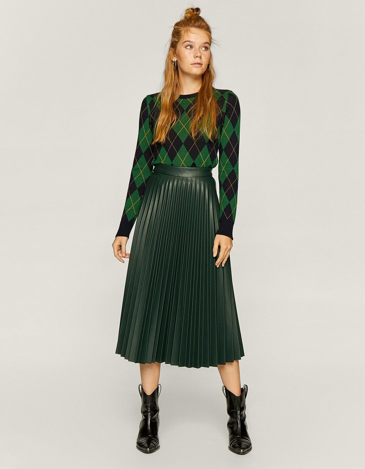 Stradivarius Faux Leather Pleated Skirt In Bottle Green at £29.99 ...