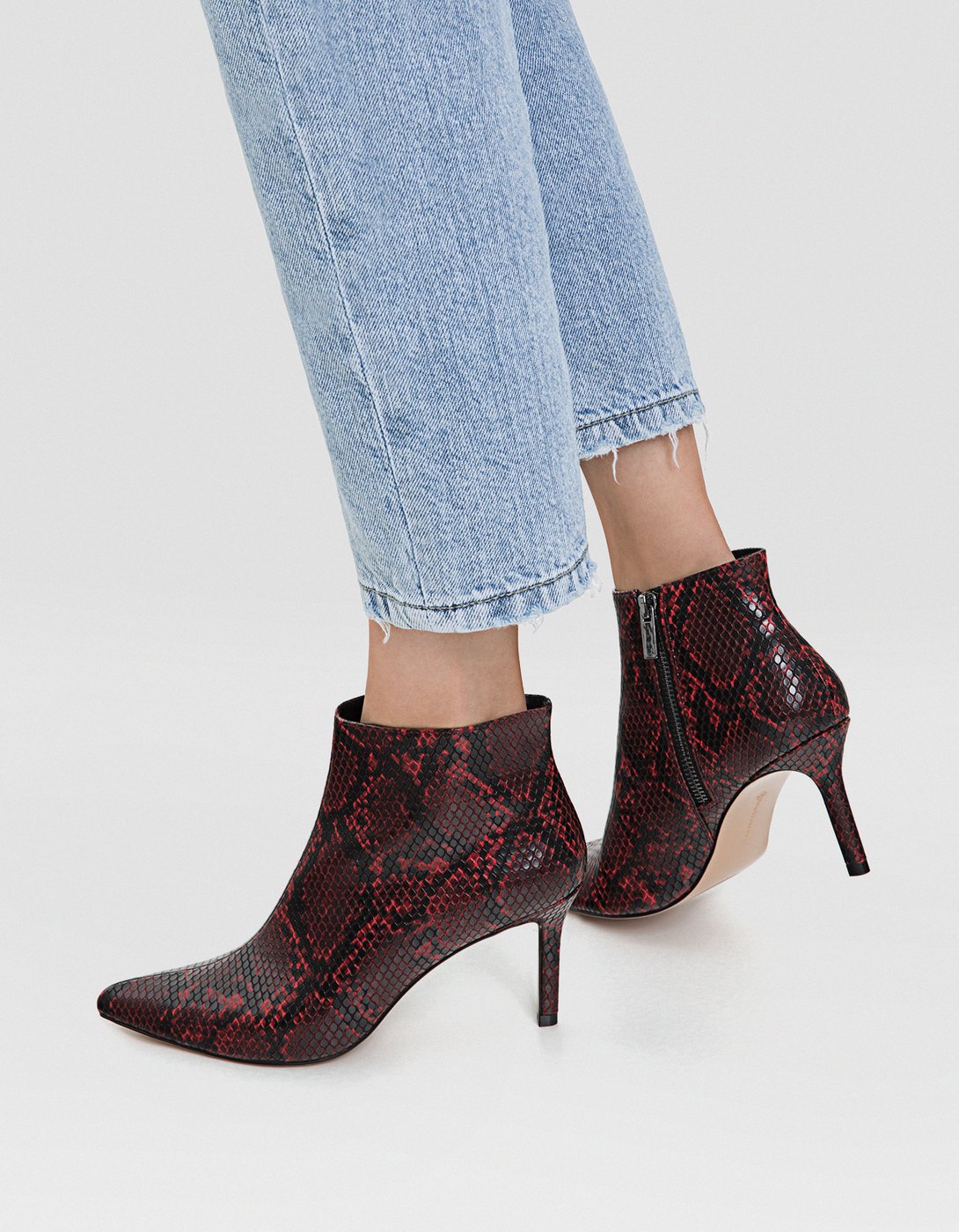 stradivarius leopard boots