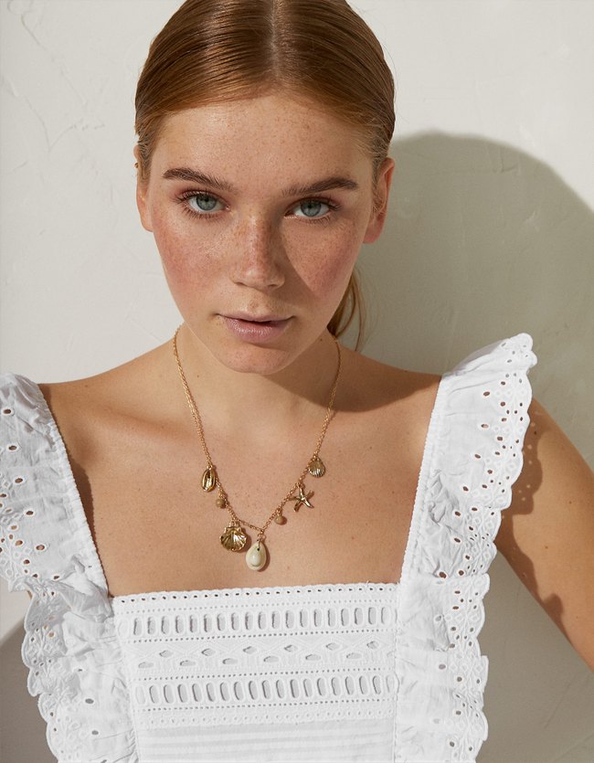 Stradivarius Set Van 4 Schelpenkettinkjes Str Dames Geel stradivarius kopen in de aanbieding