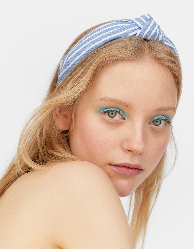 Stradivarius Rigid Haarband Met Navy Strepen Str Dames Hemelsblauw stradivarius kopen in de aanbieding