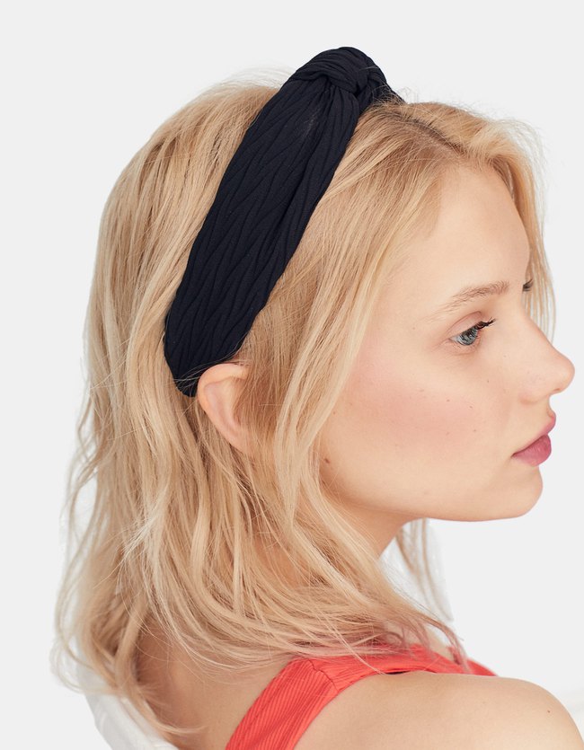 Stradivarius Rigid Plisse Haarband Str Dames Zwart stradivarius kopen in de aanbieding