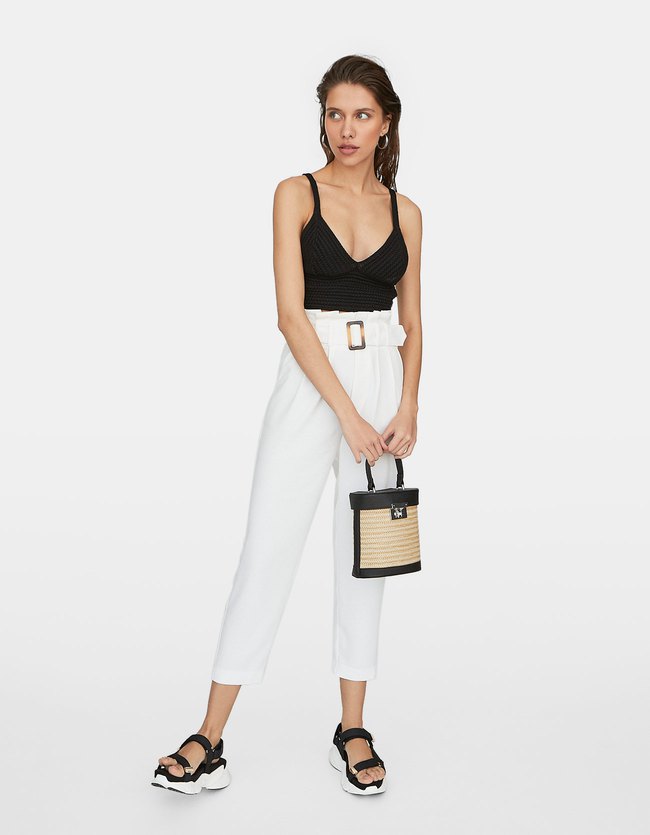 Stradivarius Paperbag Broek Met Riem In Careylook Dames Ecru 38 stradivarius kopen in de aanbieding Stradivarius Paperbag Broek Met Riem In Careylook Dames Ecru 38 stradivarius kopen in de aanbieding