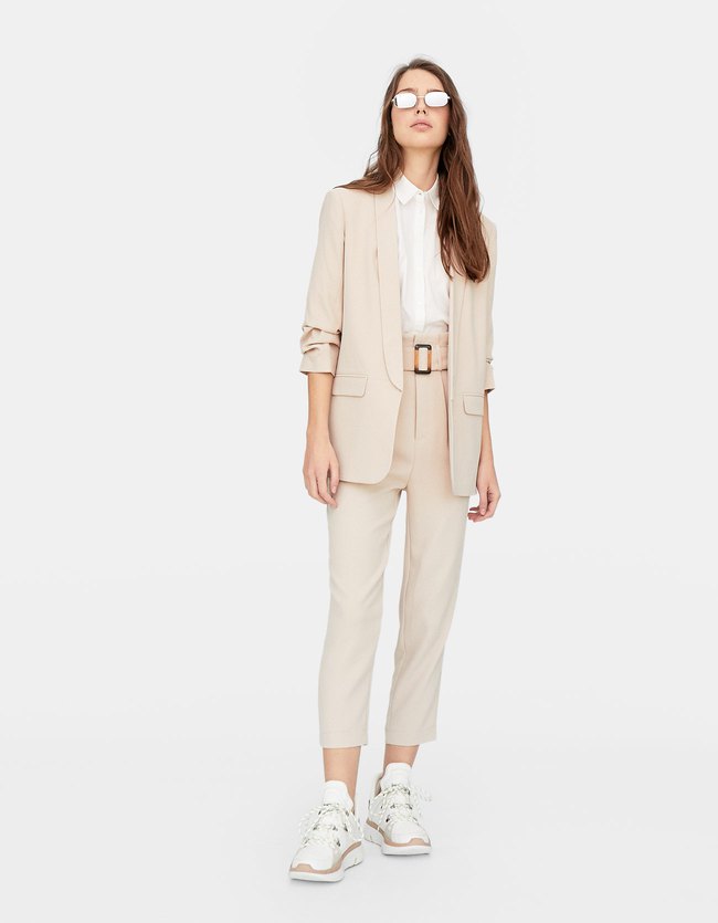 Stradivarius Paperbag Broek Met Riem In Careylook Dames Steen 36 stradivarius kopen in de aanbieding Stradivarius Paperbag Broek Met Riem In Careylook Dames Steen 36 stradivarius kopen in de aanbieding